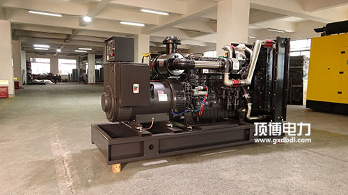 低壓交流發電機